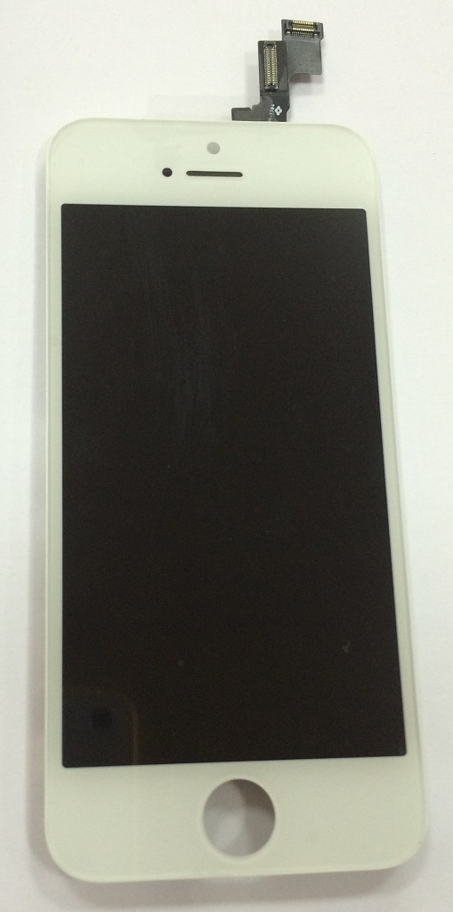 ekran_dlya_iphone_5s_belyy_sborka_lcd_touchscreen